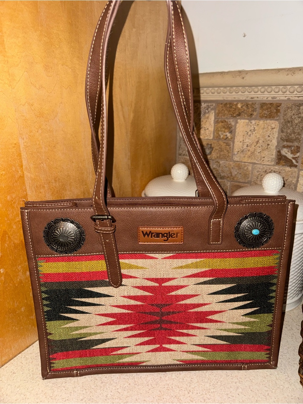 Wrangler Brown Tote Red Green Black Southwestern art Weave 14.5”x5”x10.5” concea